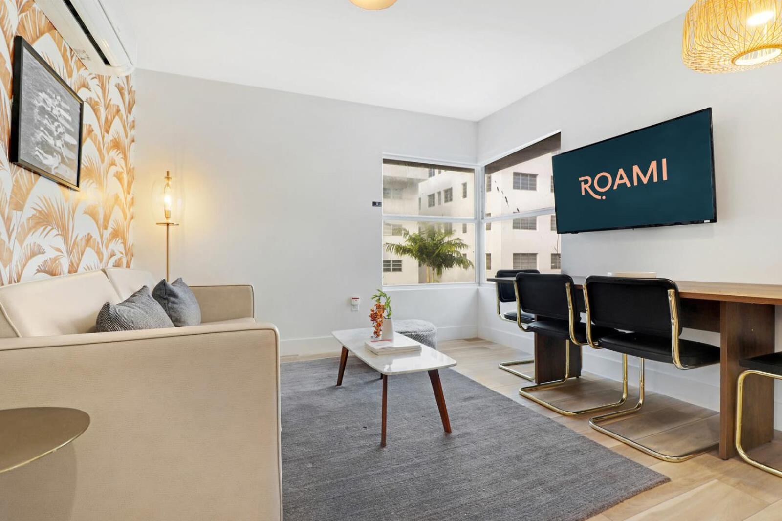 Апартаменты Roami At The Carmela Майами-Бич Номер фото